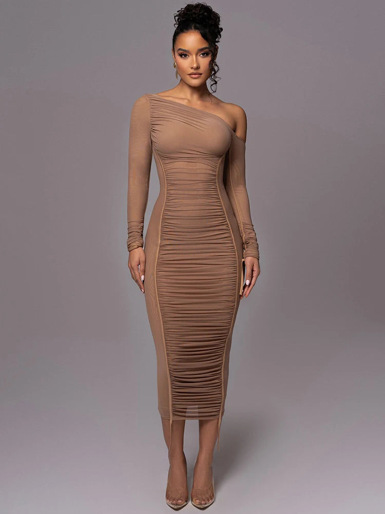 Diagonal Collar  Backless Ruched Bodycon 