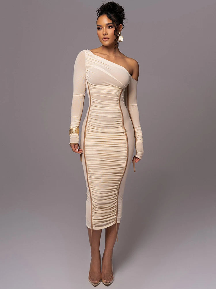 Diagonal Collar  Backless Ruched Bodycon 